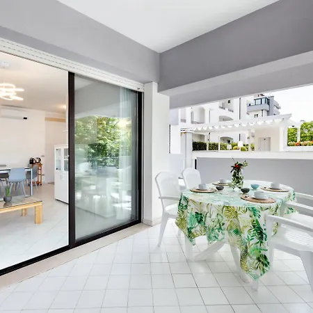 アパート Riviera Collection - Carinzia Sea View リッチョーネ