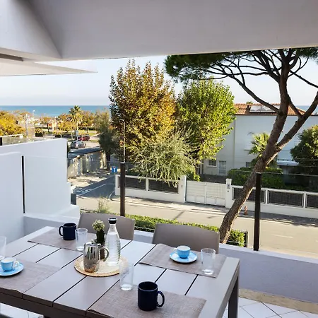 Carinzia Sea View 1982 - Riviera Collection *