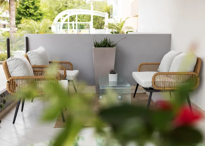 Carinzia Sea View 1982- Riviera Collection